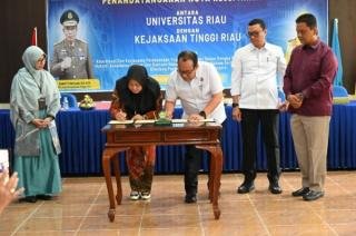 Dorong Penguatan Pendidikan dan Penegakan Hukum, UNRI Gandeng Kejati Riau