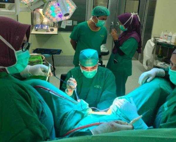 Tim Dokter RSUD AA Berhasil Operasi Rekonstruksi Pasien Tidak Memiliki Liang Kemaluan