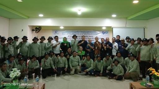 Nelayan Rokan Hilir Kini Wajib Miliki Izin Komunikasi Radio Perikanan