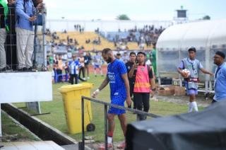 Garudayaksa FC Curi Poin PSPS, Aji Santoso Pastikan Coret 3 Pemain Asing