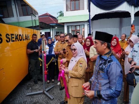 Armada Bus Sekolah Gratis Hadir di Tambang, Anak-Anak Kini Lebih Mudah ke Sekolah