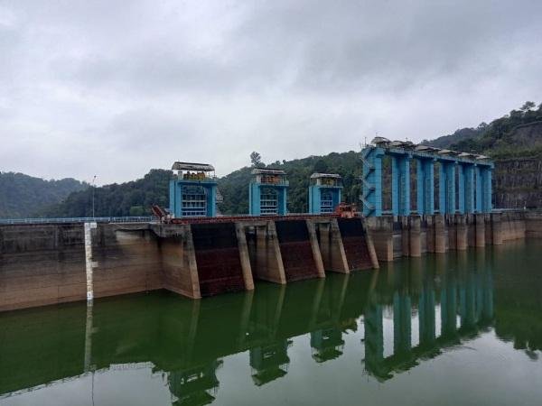 Elevasi Waduk Koto Panjang Stabil, Ketinggian Air Waduk Dipantau Rutin