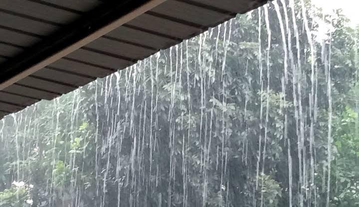 Riau Masih Berpeluang Hujan Hari Ini, Hotspot Muncul 57 Titik