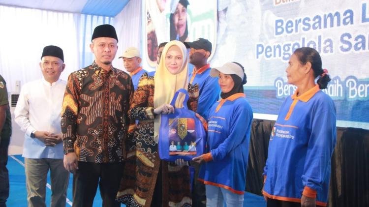 Walikota Pekanbaru Janjikan Hadiah Umrah bagi LPS Berkinerja Terbaik