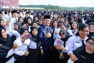 Pemko Pekanbaru Angkat 1.100 Guru PPPK Paruh Waktu