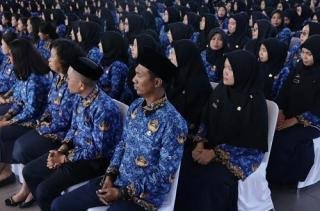 Pemko Pekanbaru Gelar Evaluasi Penempatan PPPK Paruh Waktu di Tiap RW