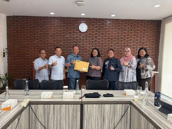 Robi Junipa dan Muttaqin Menguat di Bursa Direktur BSP
