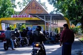Plt Gubri Ajak Warga Manfaatkan Pemutihan Pajak Kendaraan Selama Agustus 2026